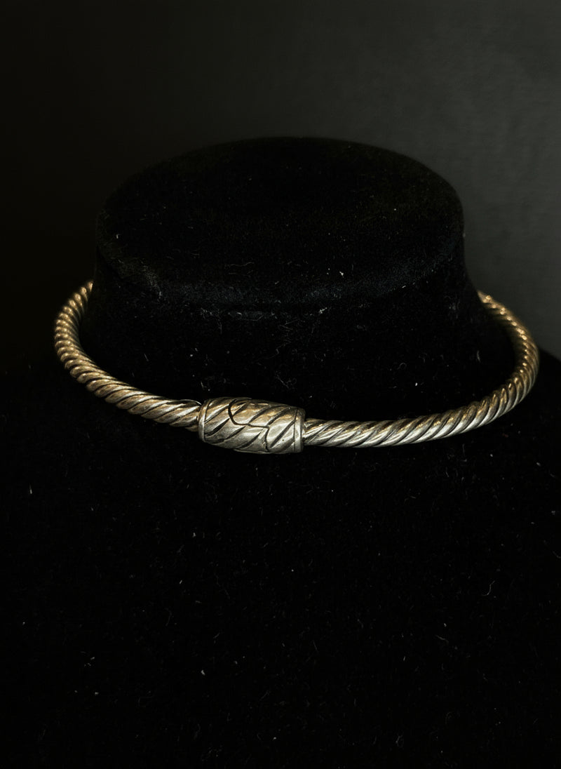 Bracelete pedra rubi