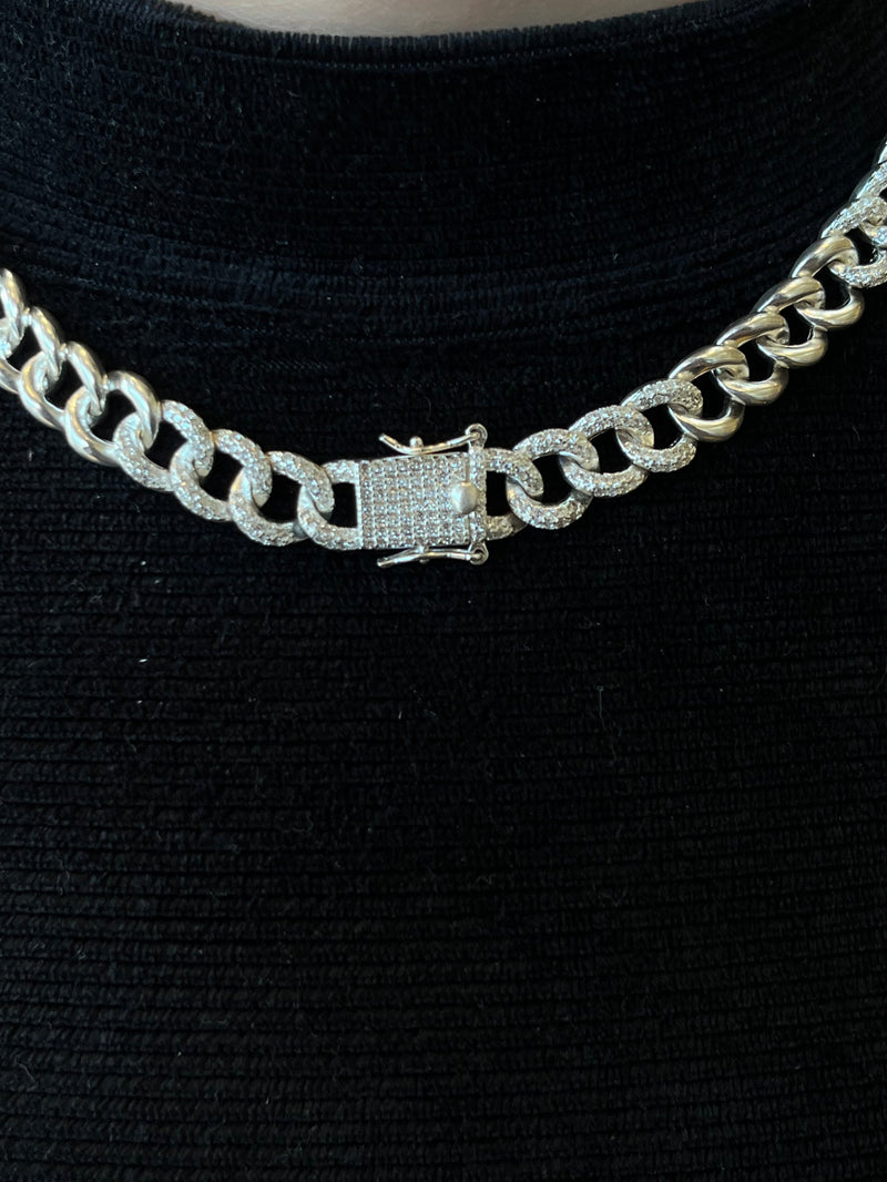 Colar corrente fecho quadrado