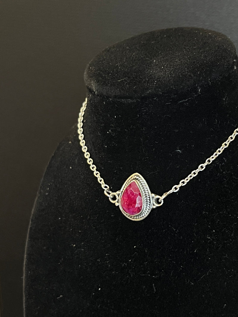 Pulseira pedra borda inglesa