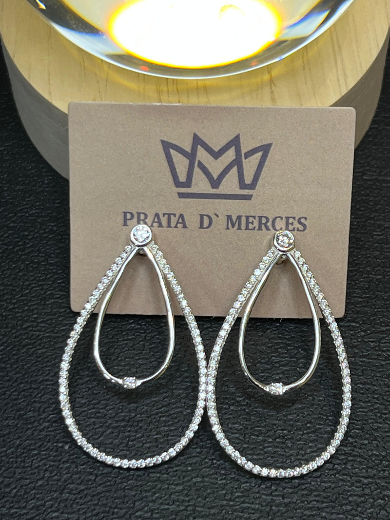 Brinco gota dupla