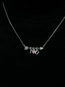 Colar flecha cravejada